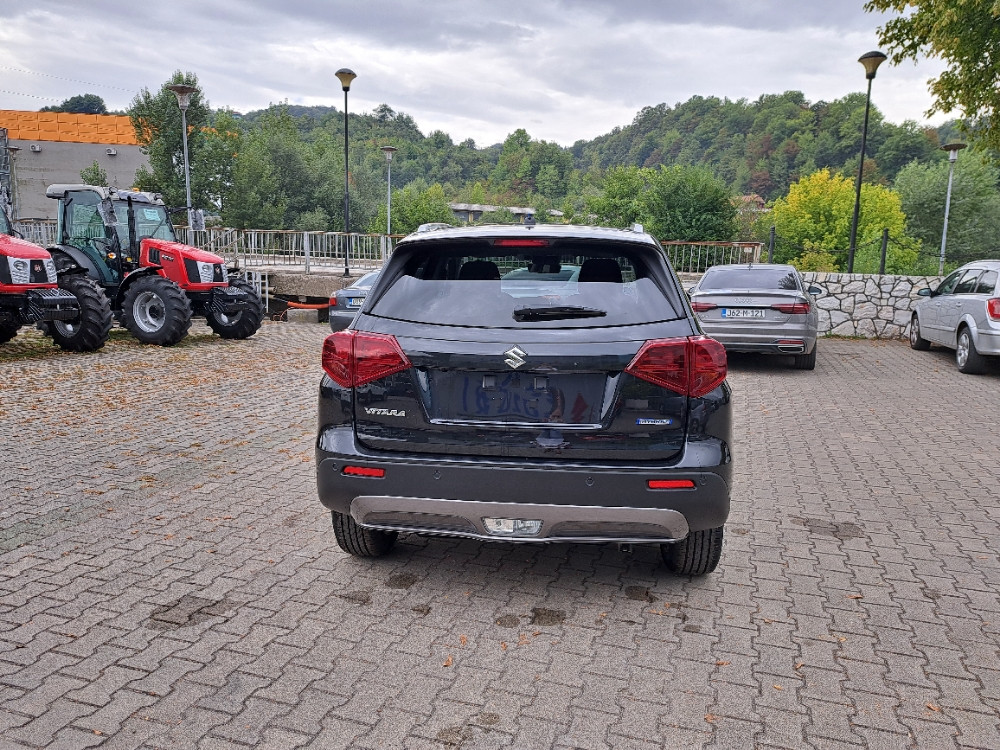 SUZUKI VITARA 1.4 (GL+ MT) - AC BERLIJETA VISOKO