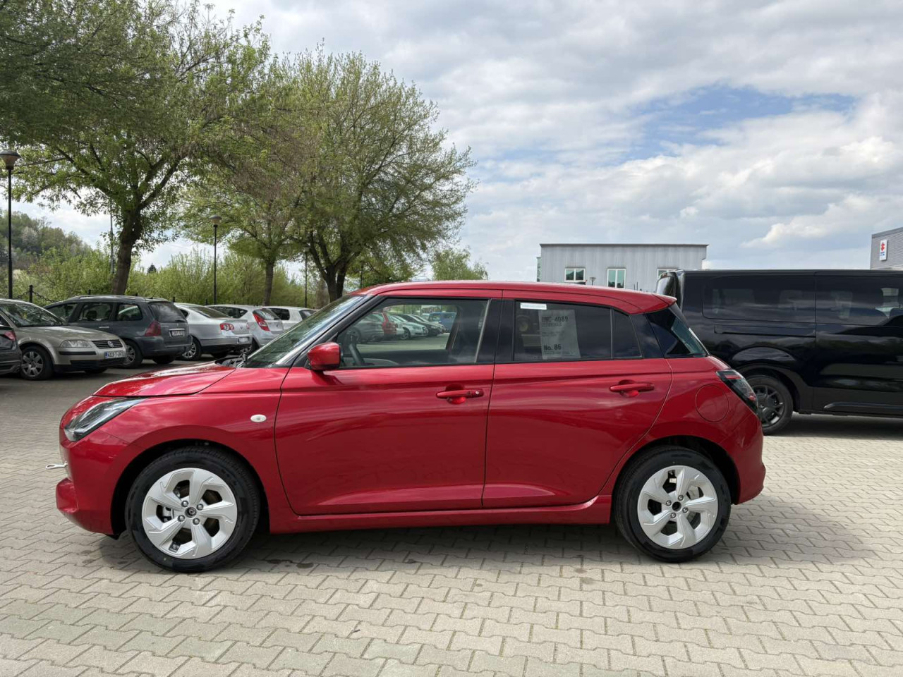 SUZUKI SWIFT-(GL+,MT)-AC BERLIJETA VISOKO-032/731-580