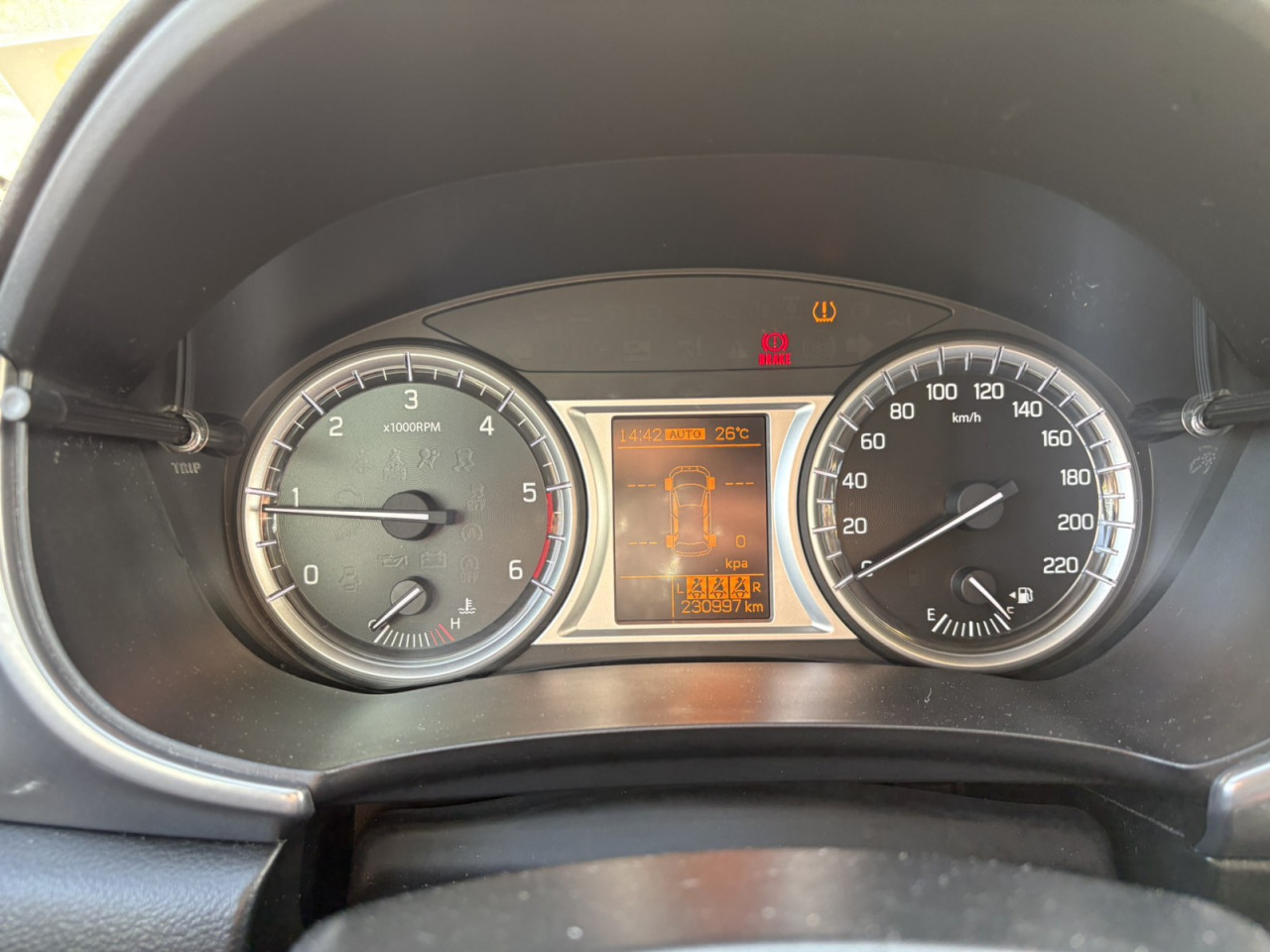 SUZUKI VITARA 4x4 GLX-AC BERLIJETA-032/731-580