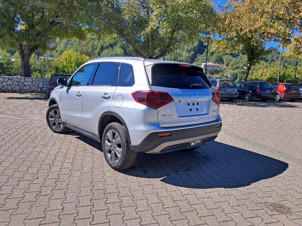 SUZUKI VITARA 1.4 (GL+,MT)-AC BERLIJETA VISOKO