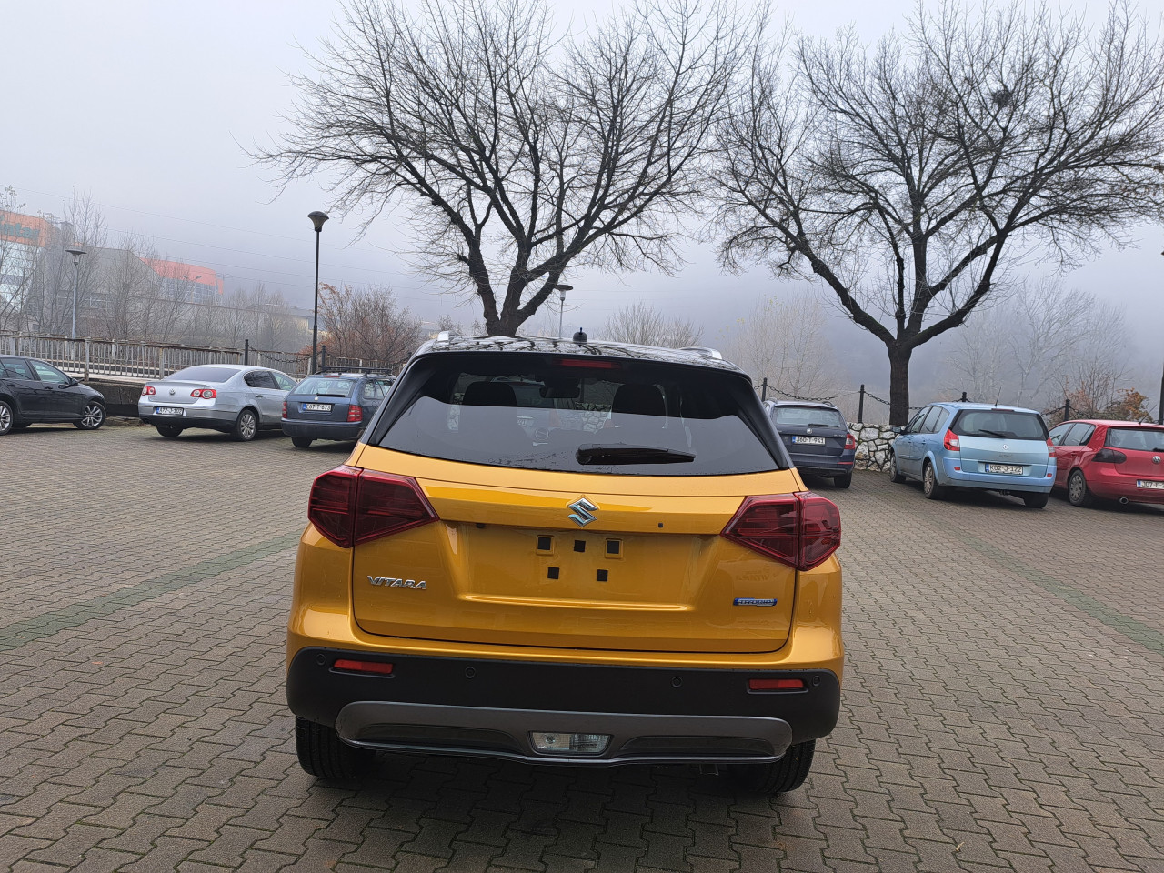 SUZUKI VITARA (GL+,MT)-AC BERLIJETA VISOKO-032/731-580