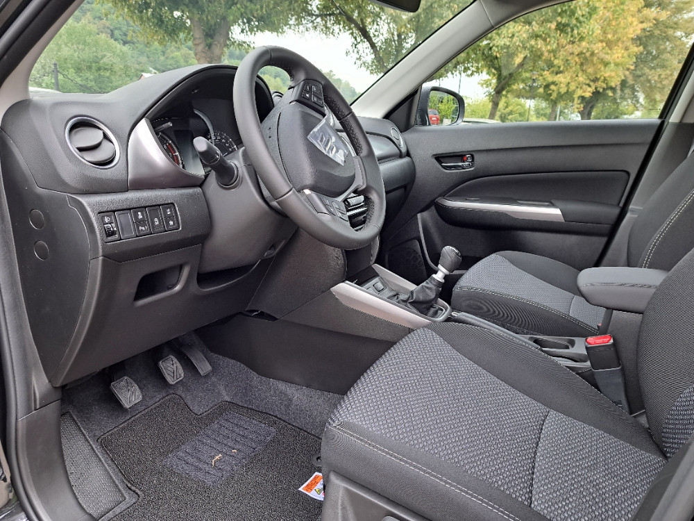 SUZUKI VITARA 1.4 (GL+ MT) - AC BERLIJETA VISOKO