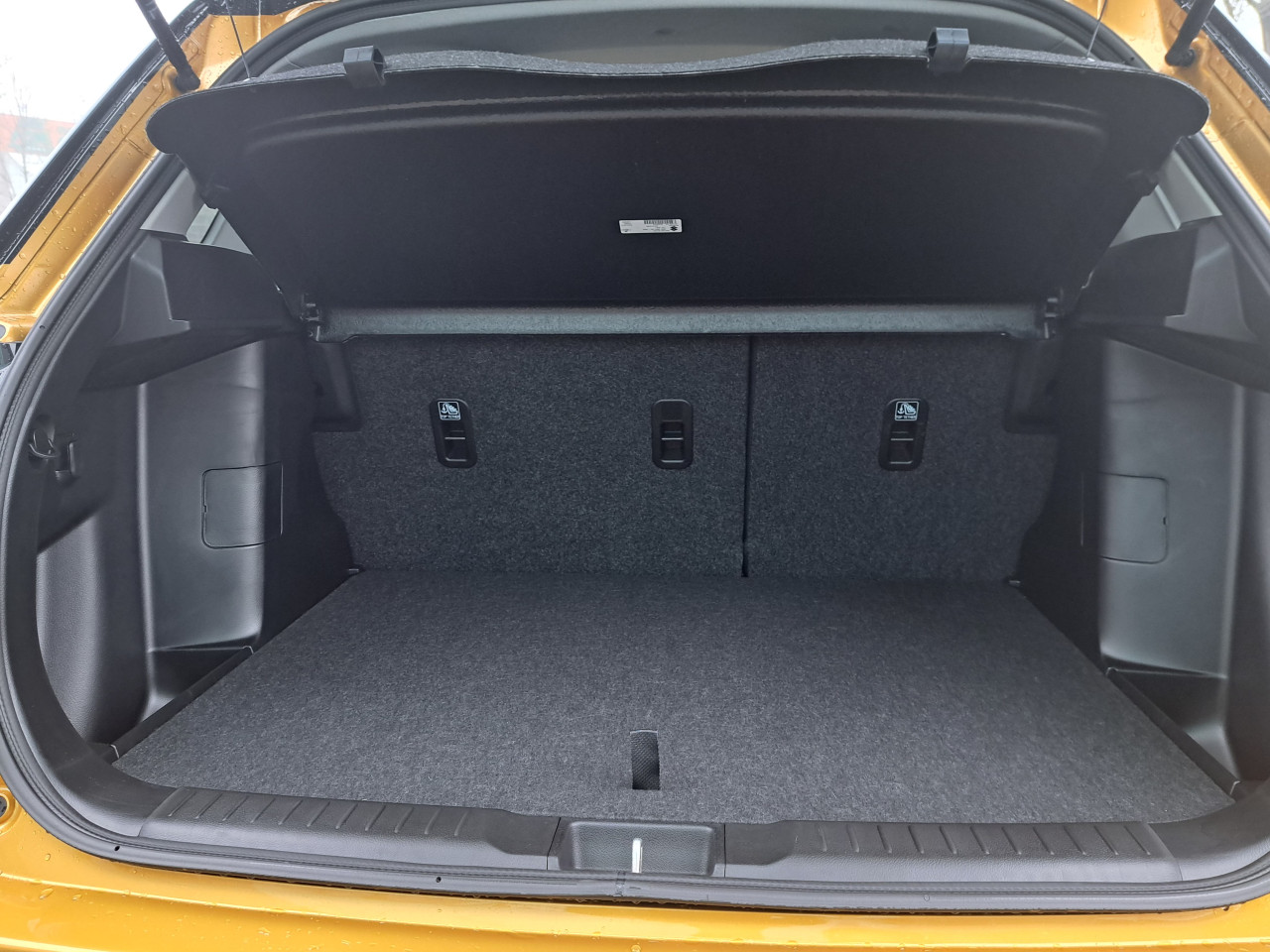 SUZUKI VITARA (GL+,MT)-AC BERLIJETA VISOKO-032/731-580
