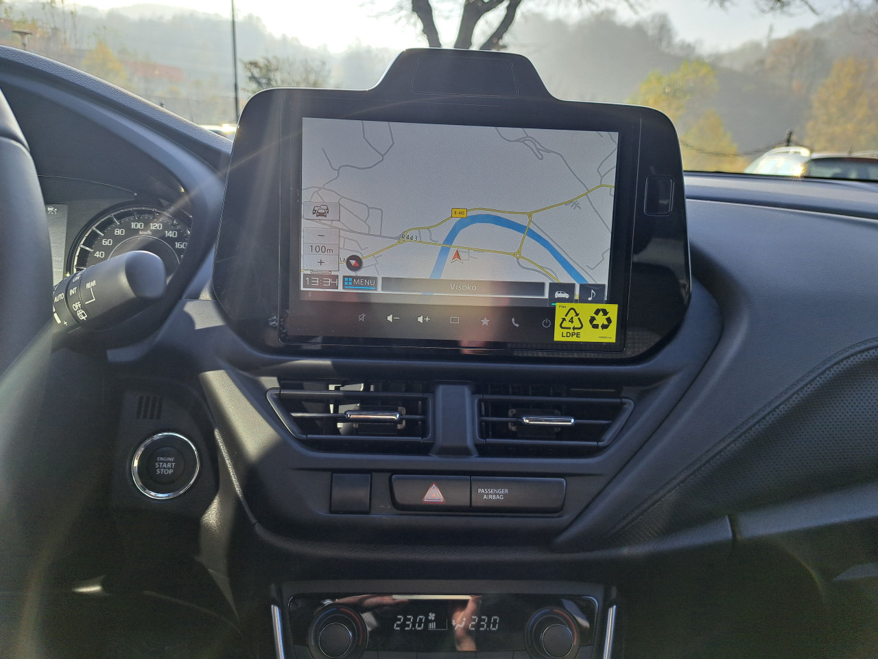 SUZUKI S-CROSS (GL+,AT)-AC BERLIJETA VISOKO-032/731-580