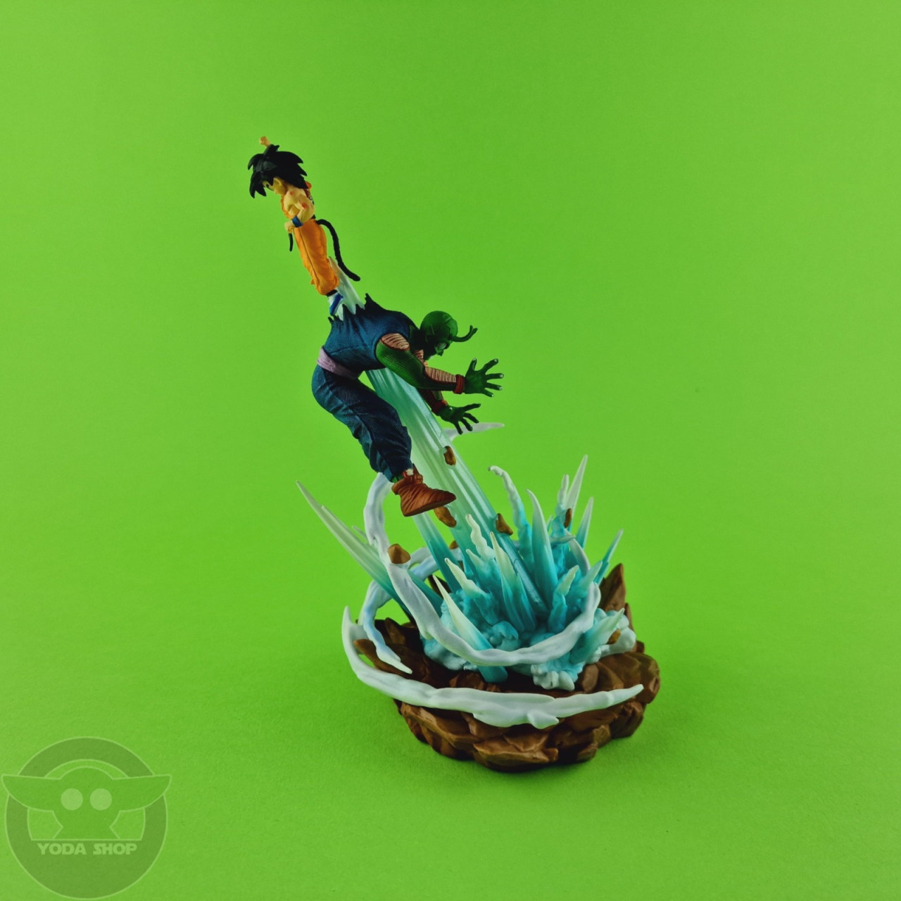 Goku vs Piccolo figura