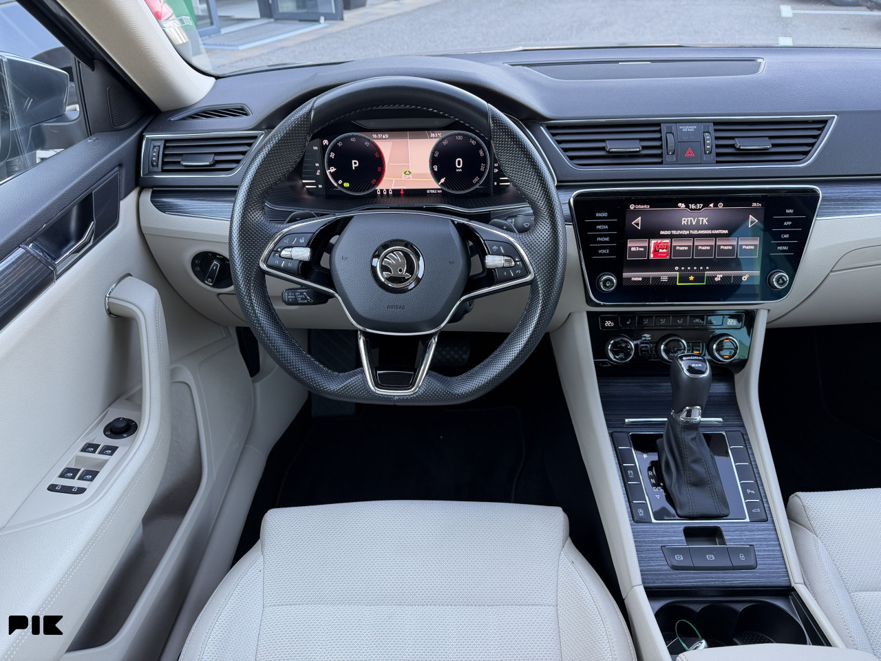 Superb 2.0 Tdi 147 Kw 4x4 Virtual Dsg Navi Autorad doo