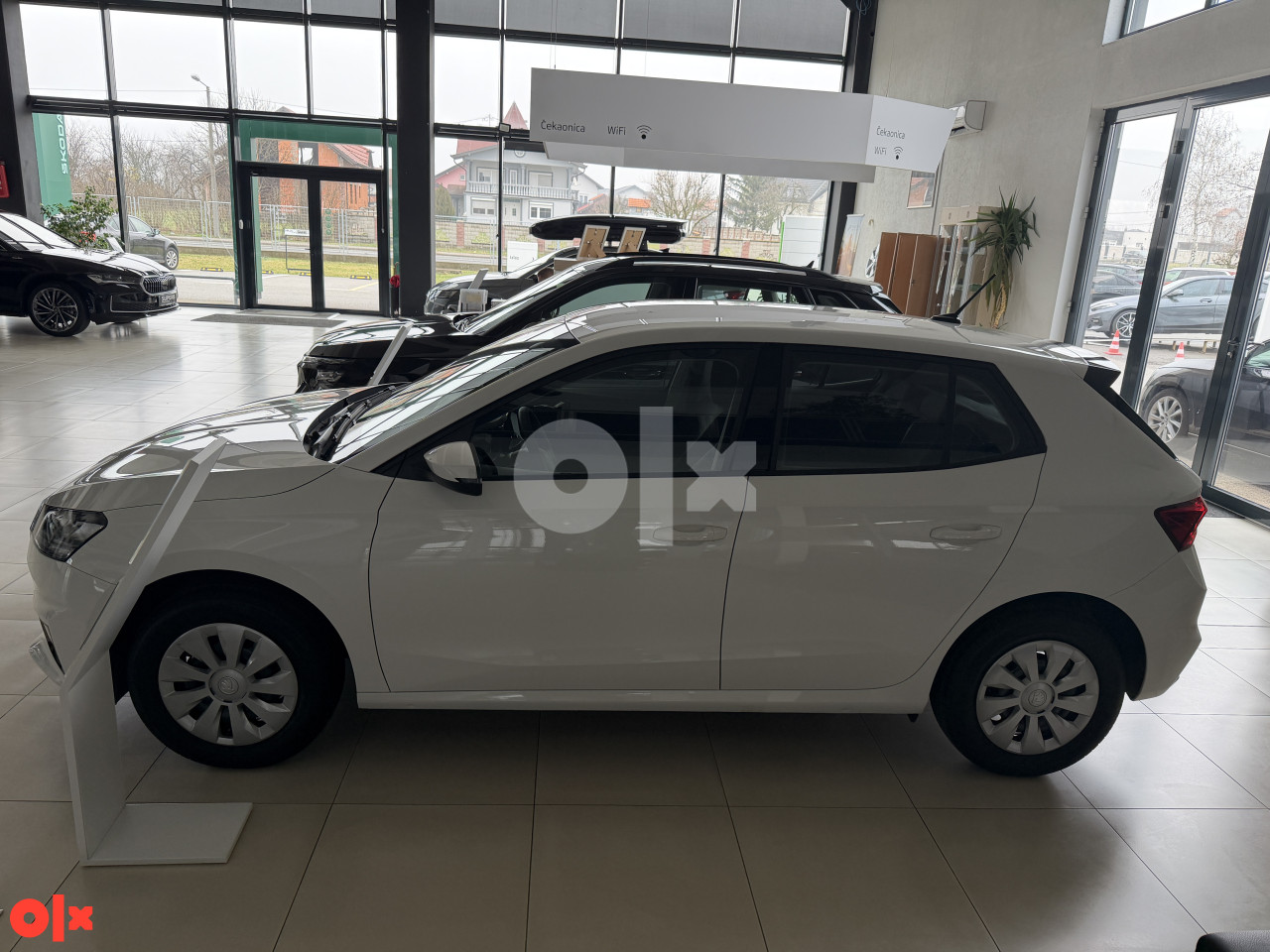 Škoda Fabia A07 Essence 1.0 MPI 59kW - Autorad doo