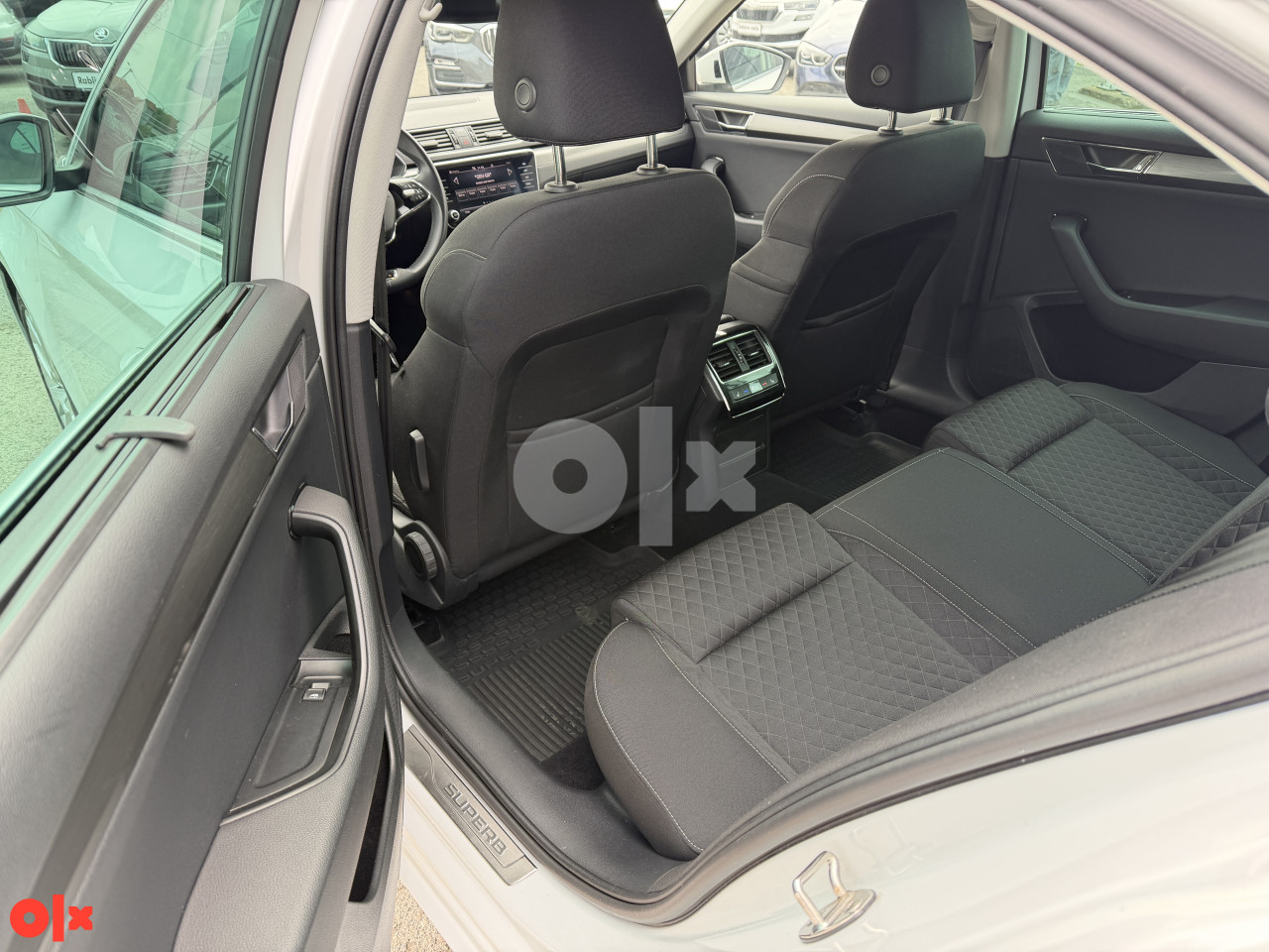 Škoda Superb 2.0 Tdi 110 Kw dsg virtual navi Autorad doo