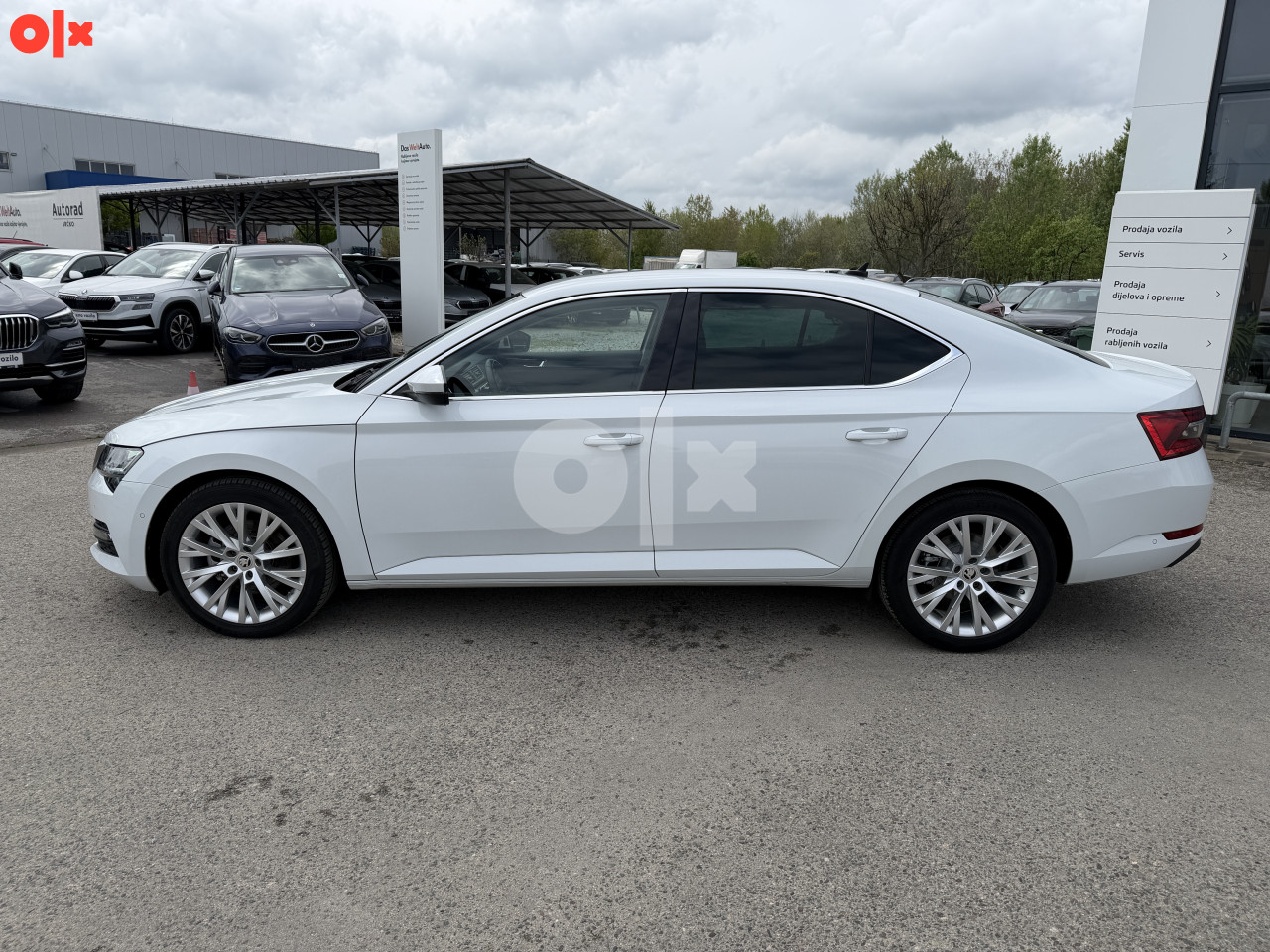Škoda Superb 2.0 Tdi 110 Kw dsg virtual navi Autorad doo
