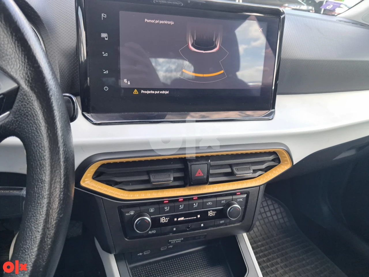 Seat Arona 1.0 TSI MAN 110KS - Autorad doo