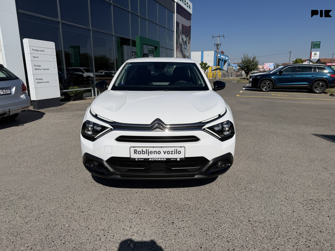 Citroen C4 X  1.2 Benzin 74 Kw Man6 Virtual Autora doo