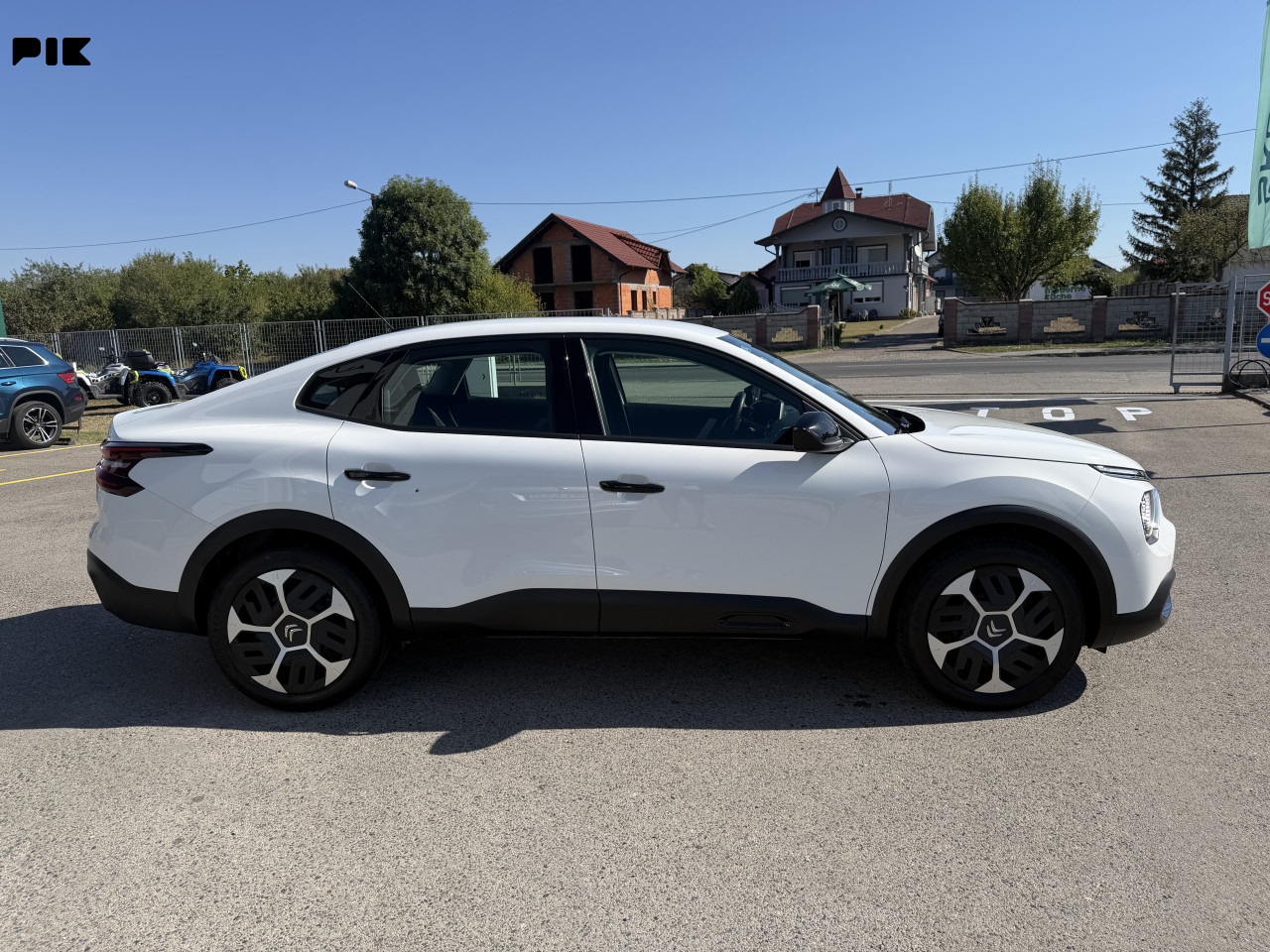 Citroen C4 X  1.2 Benzin 74 Kw Man6 Virtual Autora doo