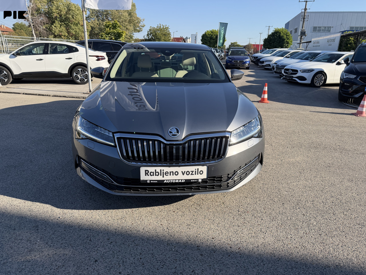 Superb 2.0 Tdi 147 Kw 4x4 Virtual Dsg Navi Autorad doo