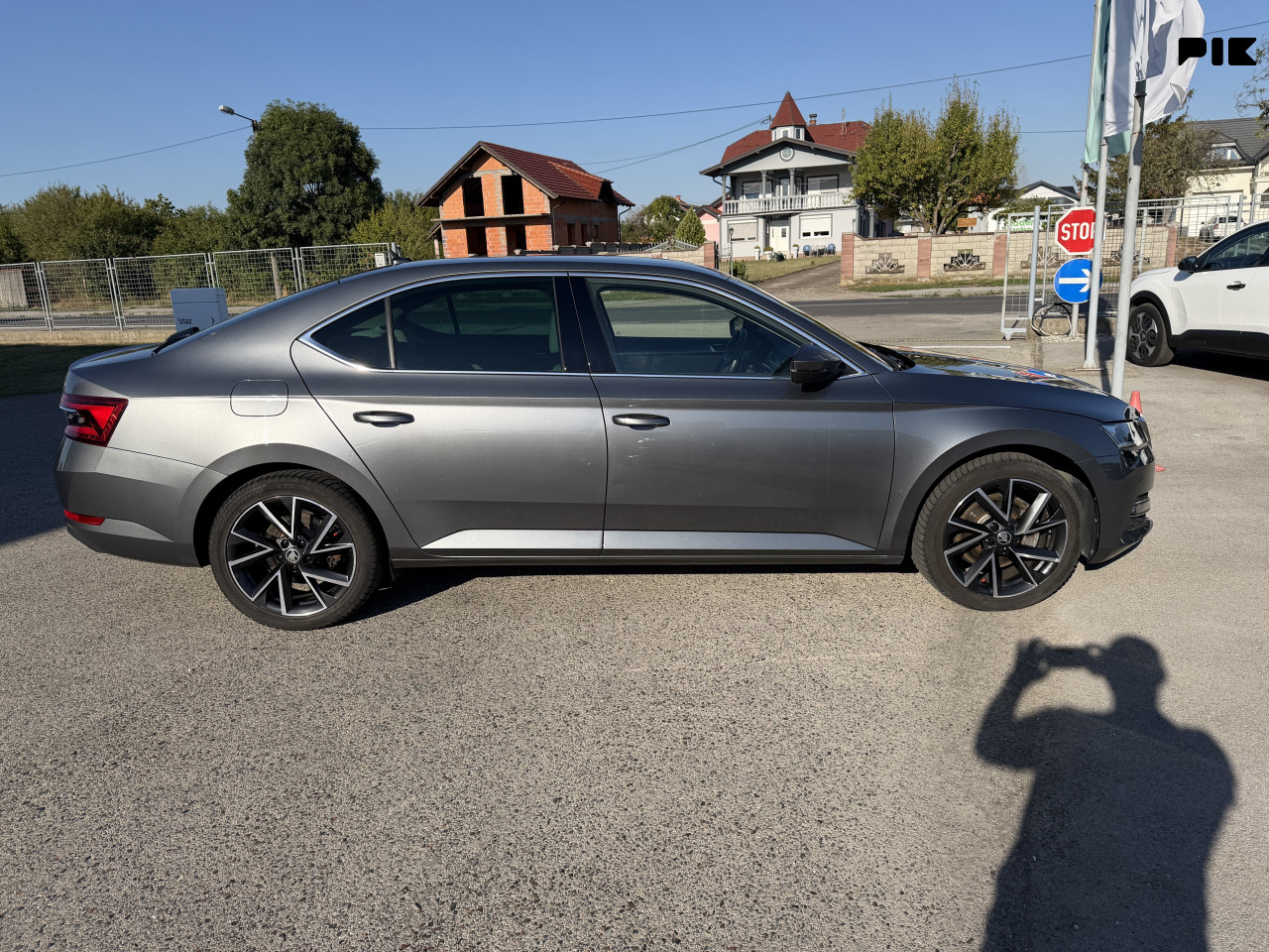 Superb 2.0 Tdi 147 Kw 4x4 Virtual Dsg Navi Autorad doo