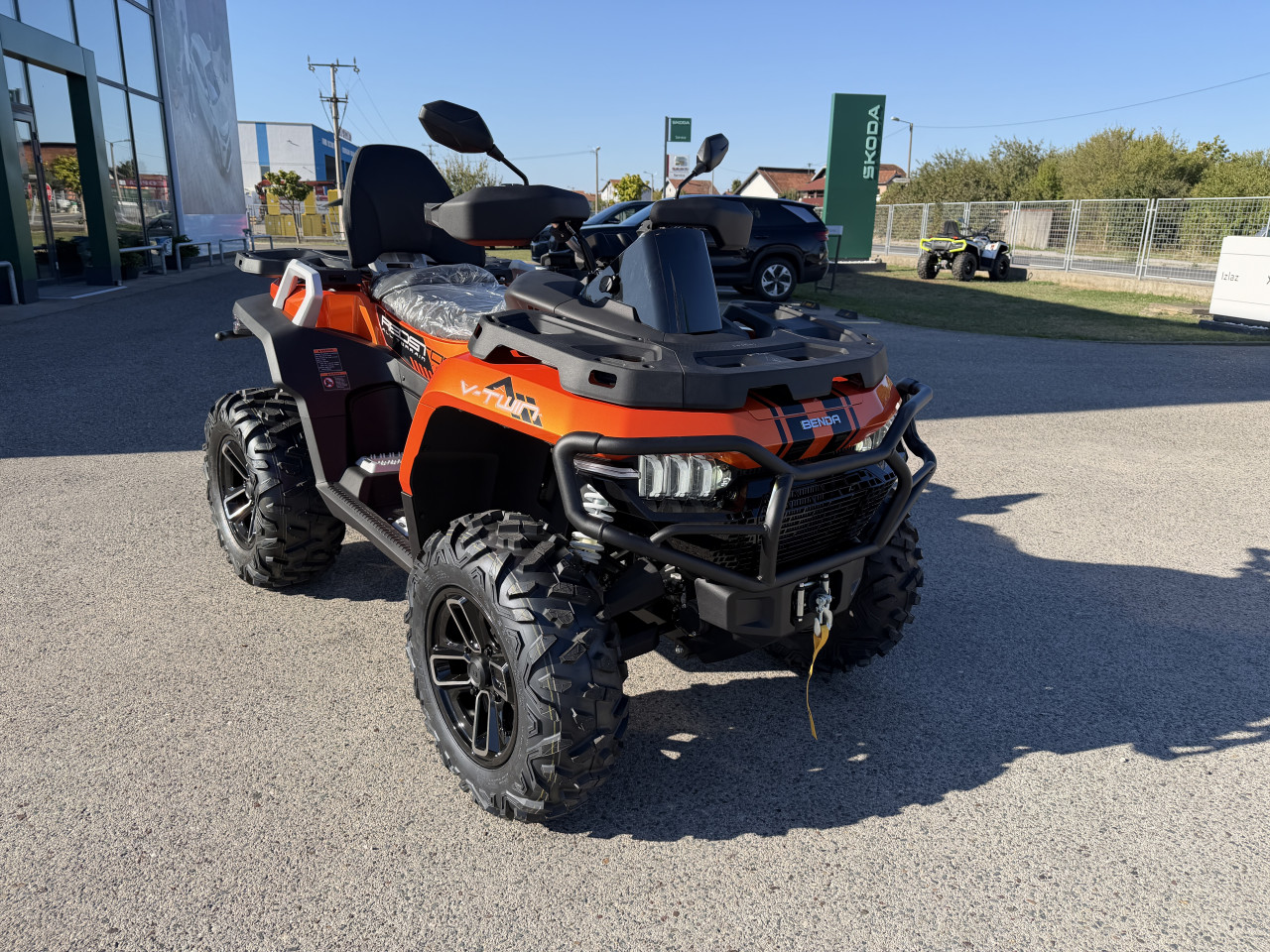 Benda REDSTONE 550 L R2 RD V TWIN Autorad doo
