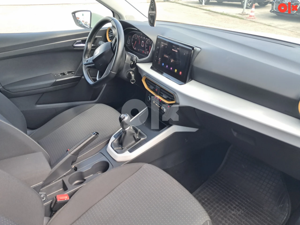 Seat Arona 1.0 TSI MAN 110KS - Autorad doo