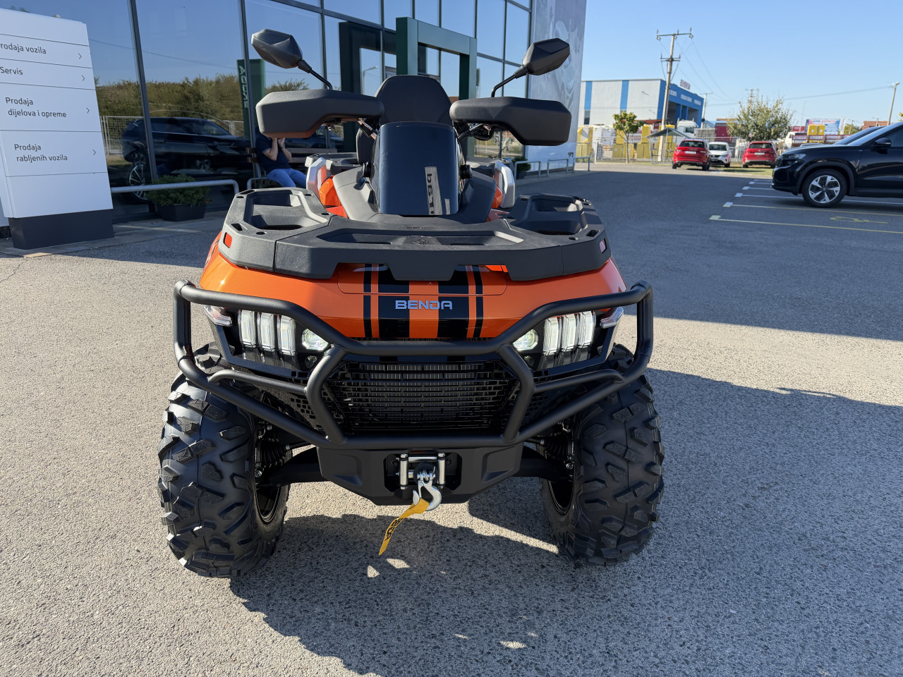 Benda REDSTONE 550 L R2 RD V TWIN  Autorad doo