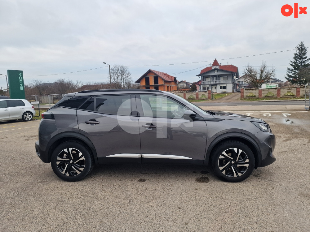 Peugeot 2008 1.2  Automatik Allure pack - Autorad doo