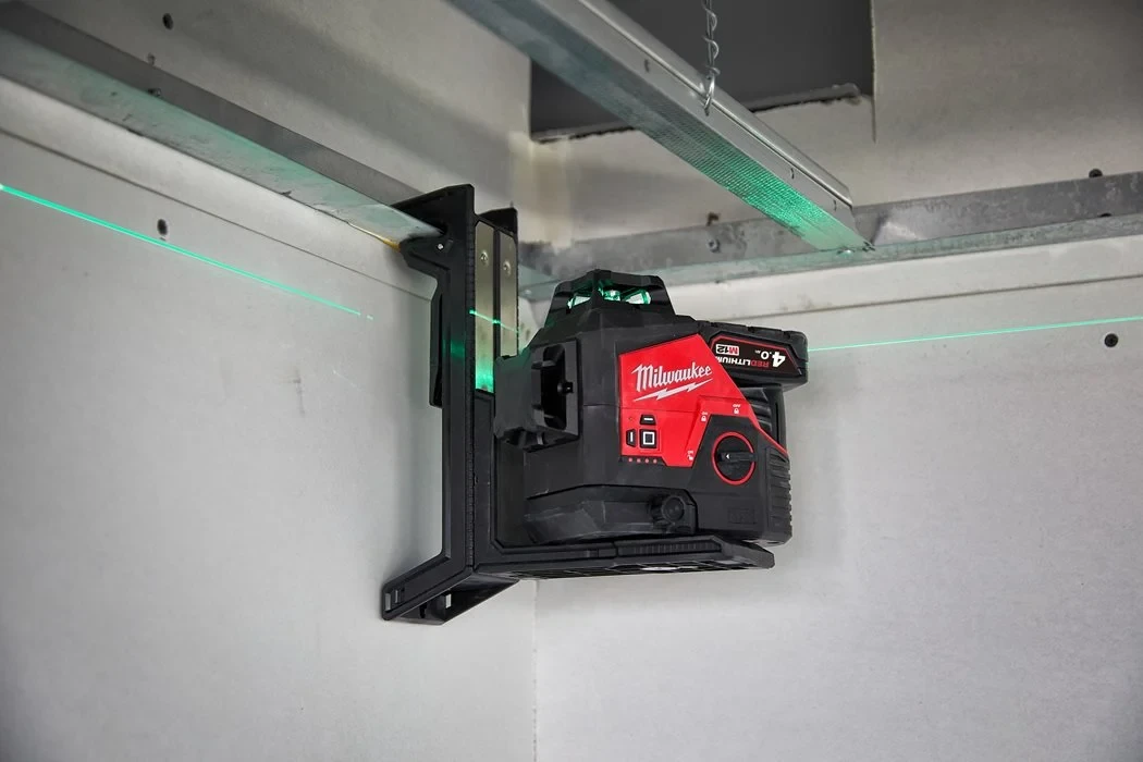 Aku laserski nivelir križni Milwaukee M12 3PLKIT-401P