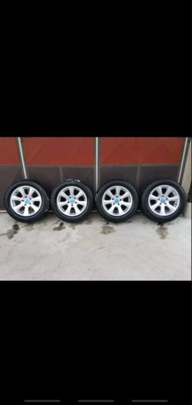 Gume T5 Bmw 16 zimske dezent sa felgama