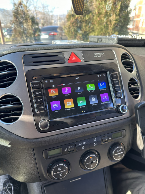 Radio Multimedija VW 4+64 GB Android VW Polo Golf Touran Passat