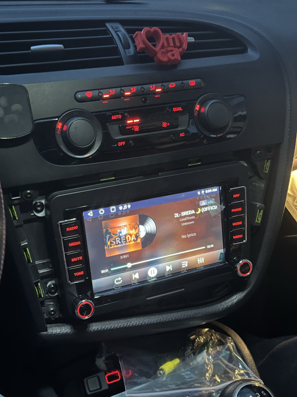 Radio Multimedija VW 4+64 GB Android VW Polo Golf Touran Passat