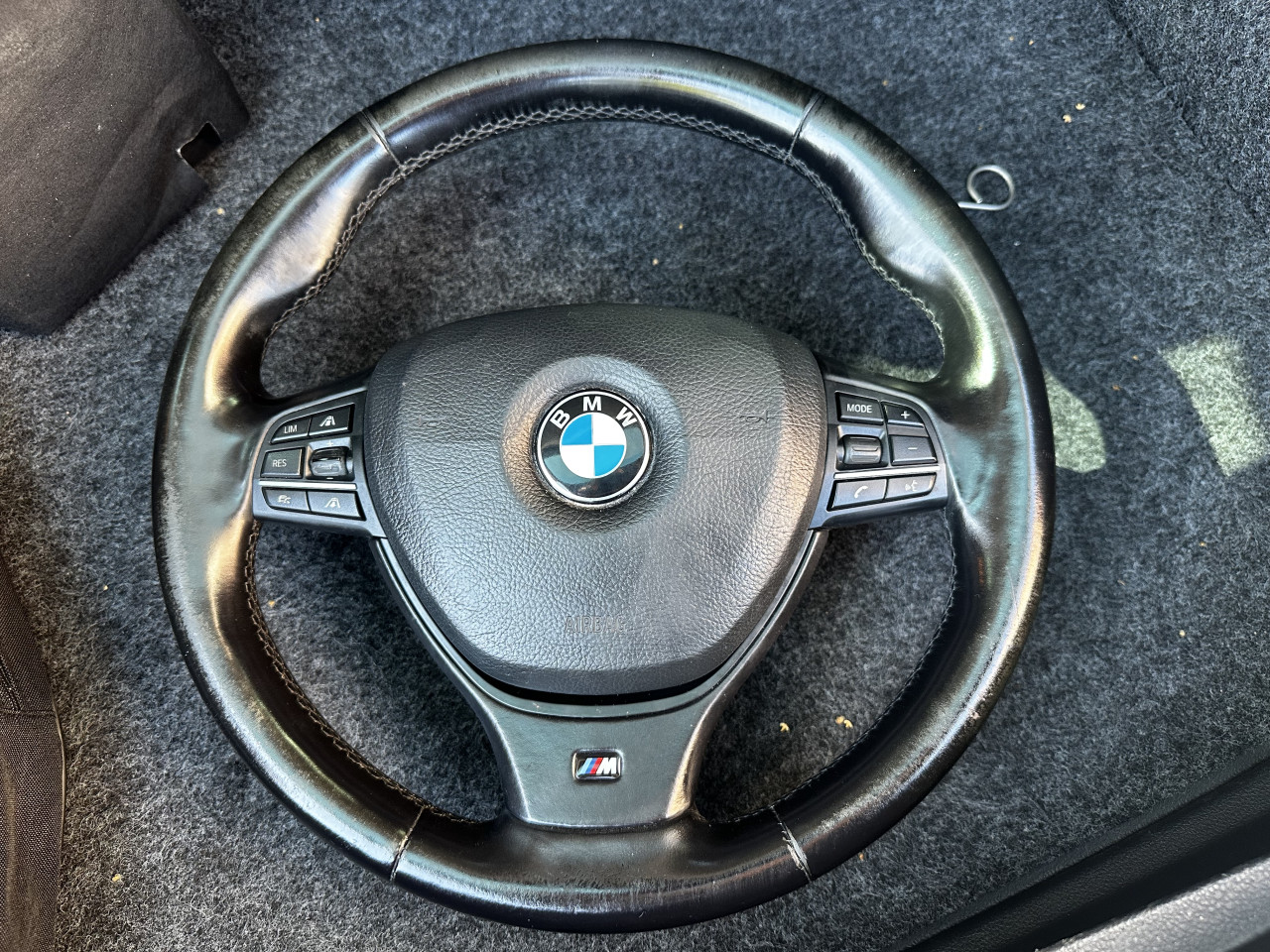 Volan F10 F11 Bmw M Volan sa airbagom airbag bmw