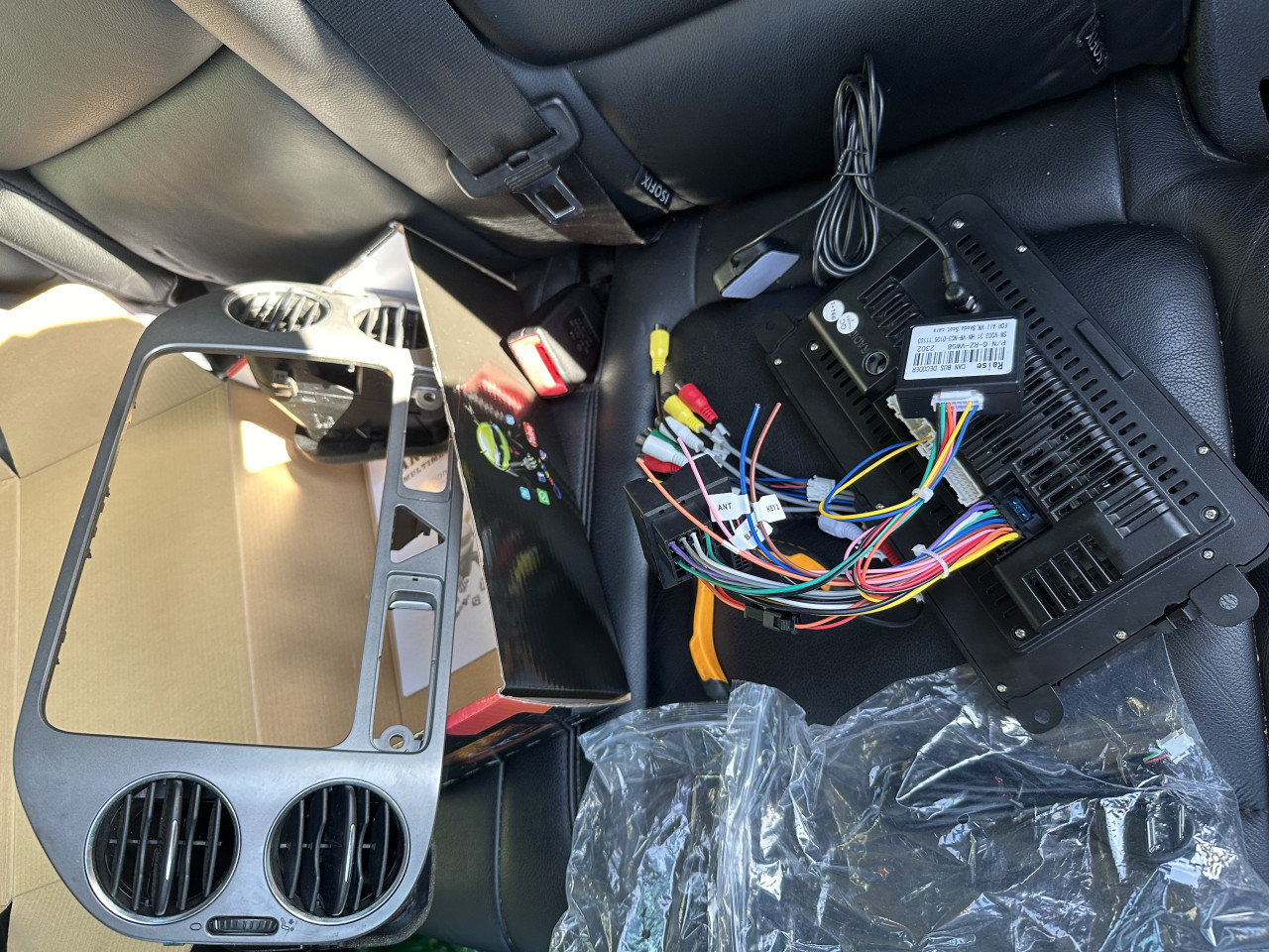 Android Multimedija 7 incha RNS 4+64GB Golf Tiguan Skoda VW