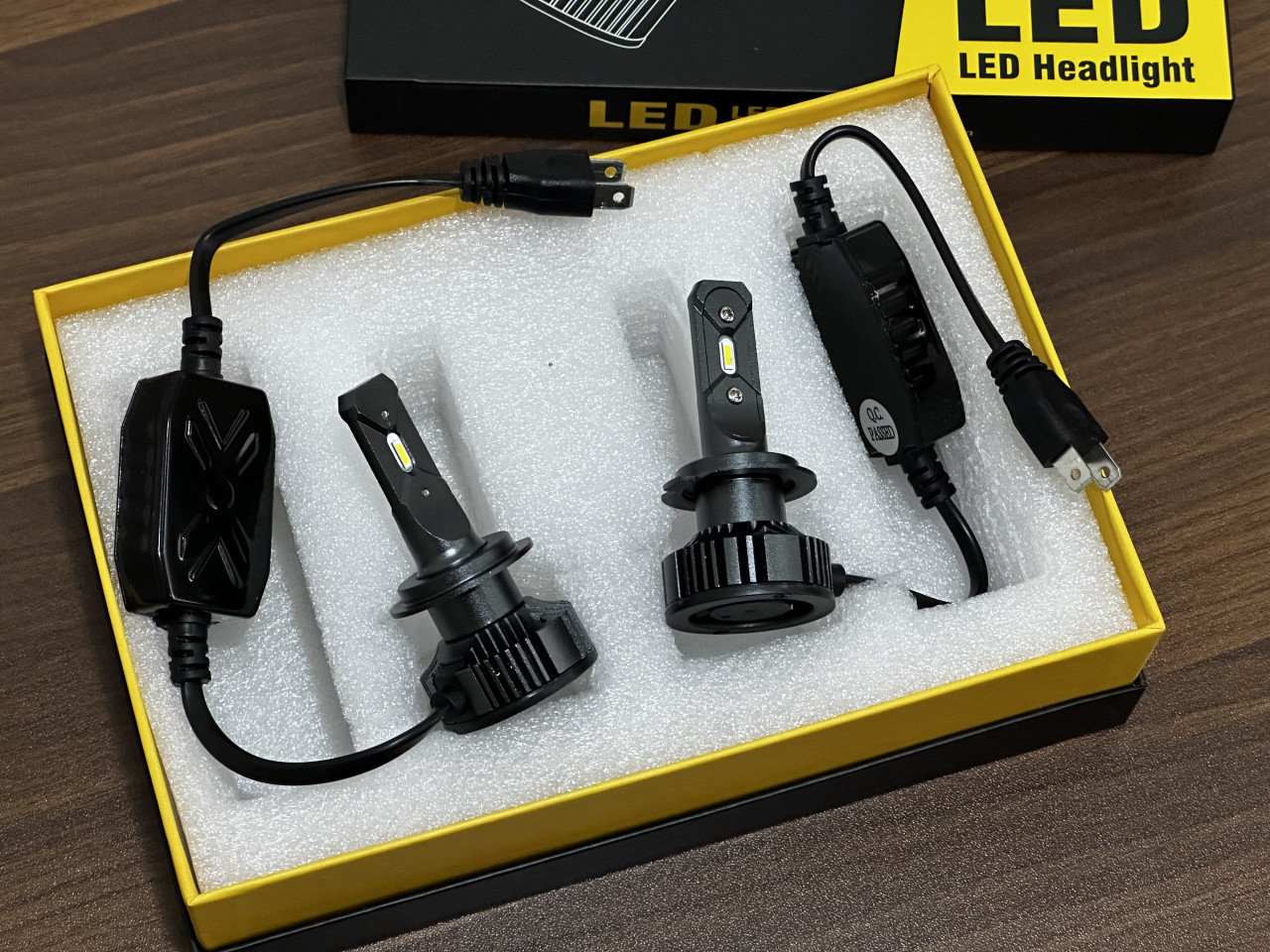 LED Sijalice H7 V3 CanBus Philips chip Garancija H8 H11 Hb4