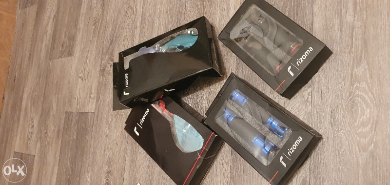 Rucke za motor Rizoma RR Suzuki Honda BMW