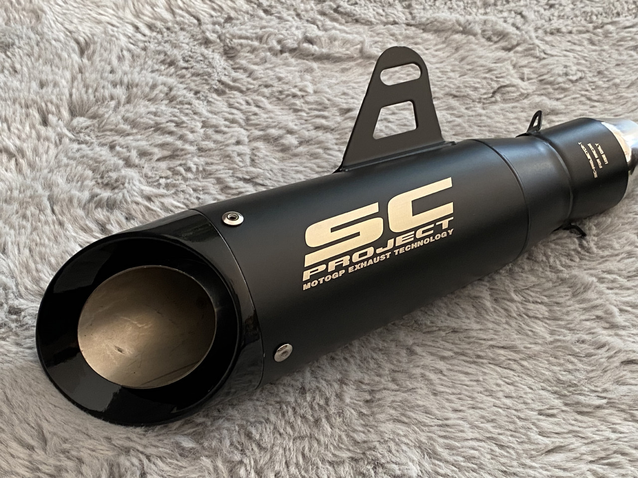 Auspuh za motor SC Project Akrapovic Mivv