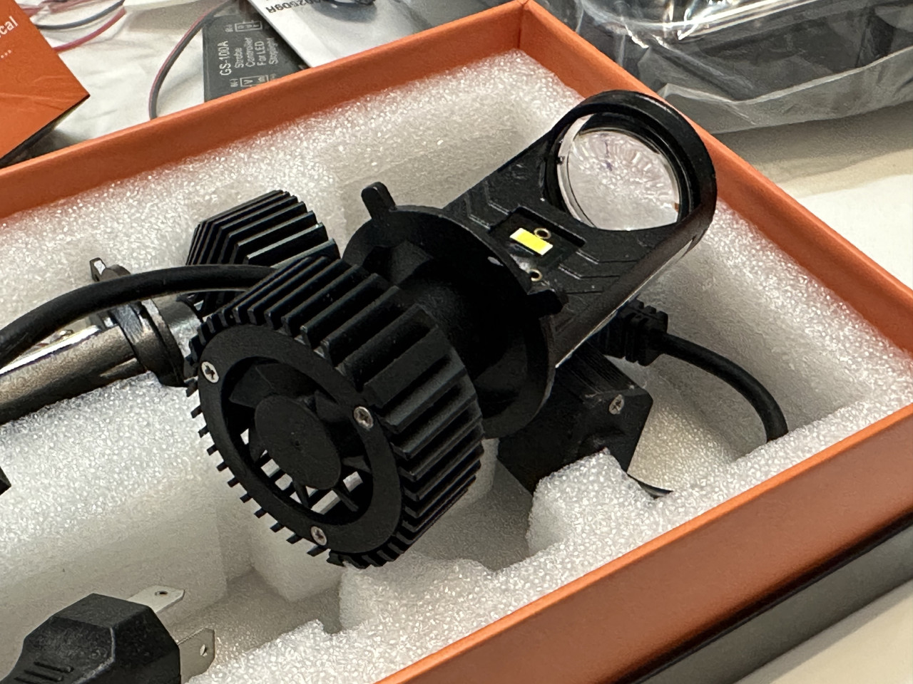 H4 LED Sijalice sa socivom 12v24v Kamion 70w Auto H4