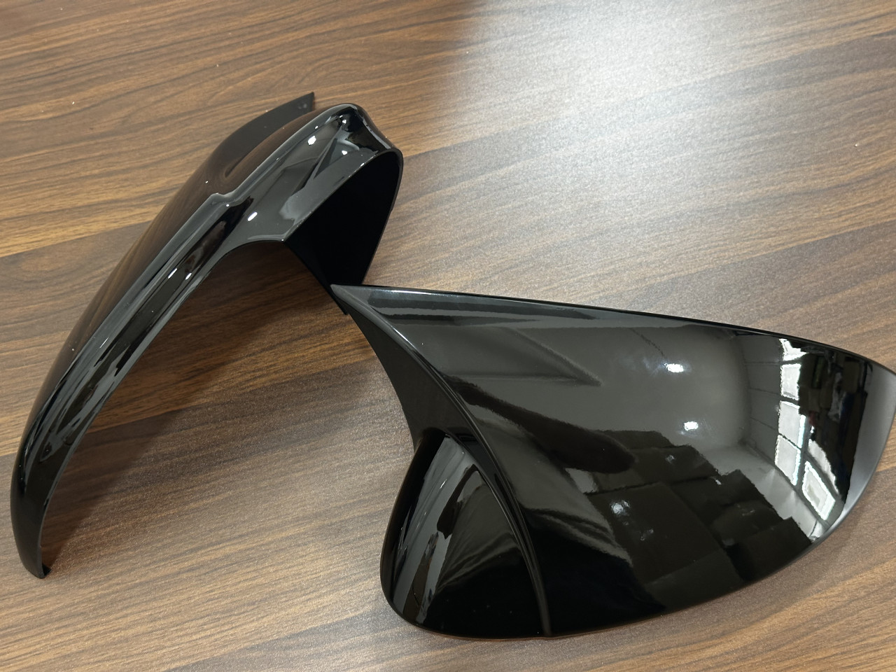 Poklopci retrovizora GOLF 7 Batman Batstyle Crni Glossy