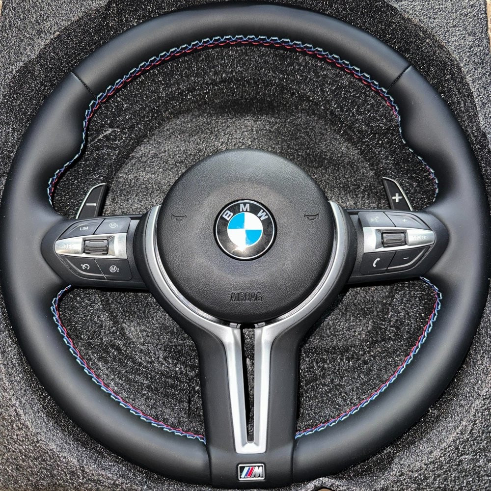 Volan BMW M sa airbag F1 saltanje F10 F15 F30 G30 F31 F11