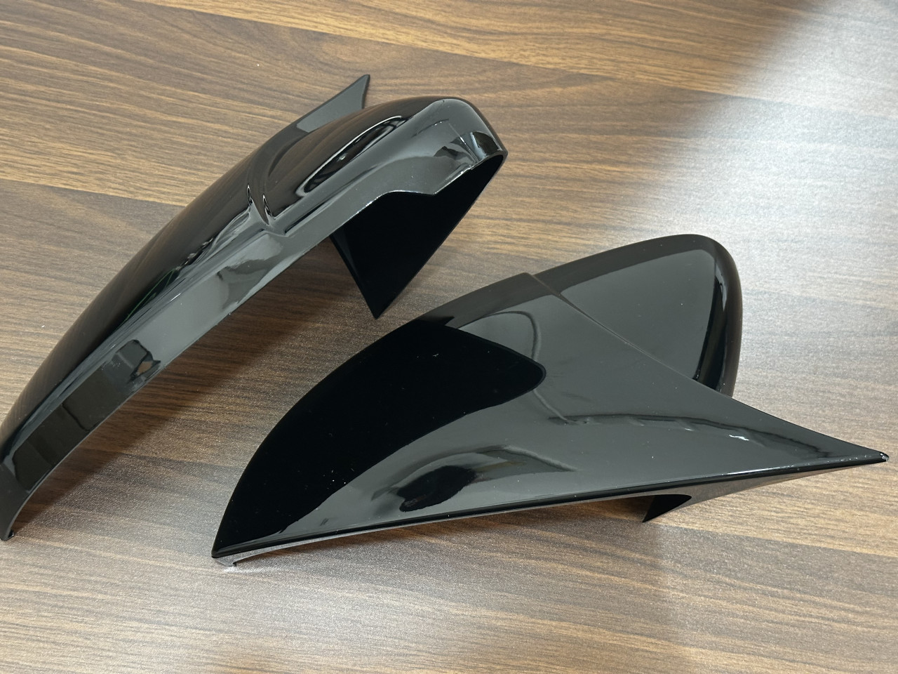 Poklopci retrovizora GOLF 7 Batman Batstyle Crni Glossy
