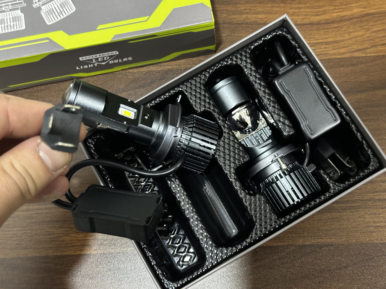Led sijalice H4 sa socivom 50w CanBus