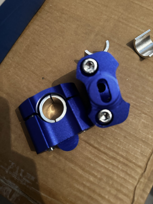 Nosaci Guvernala 22-28mm Rejzer Raiser Drzac Volana Volan