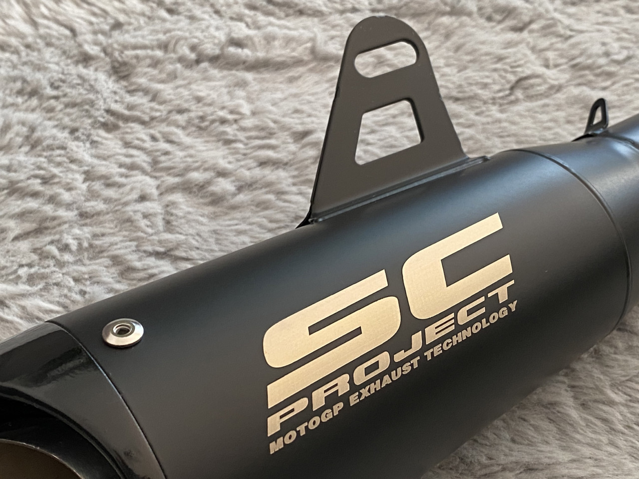 Auspuh za motor SC Project Akrapovic Mivv