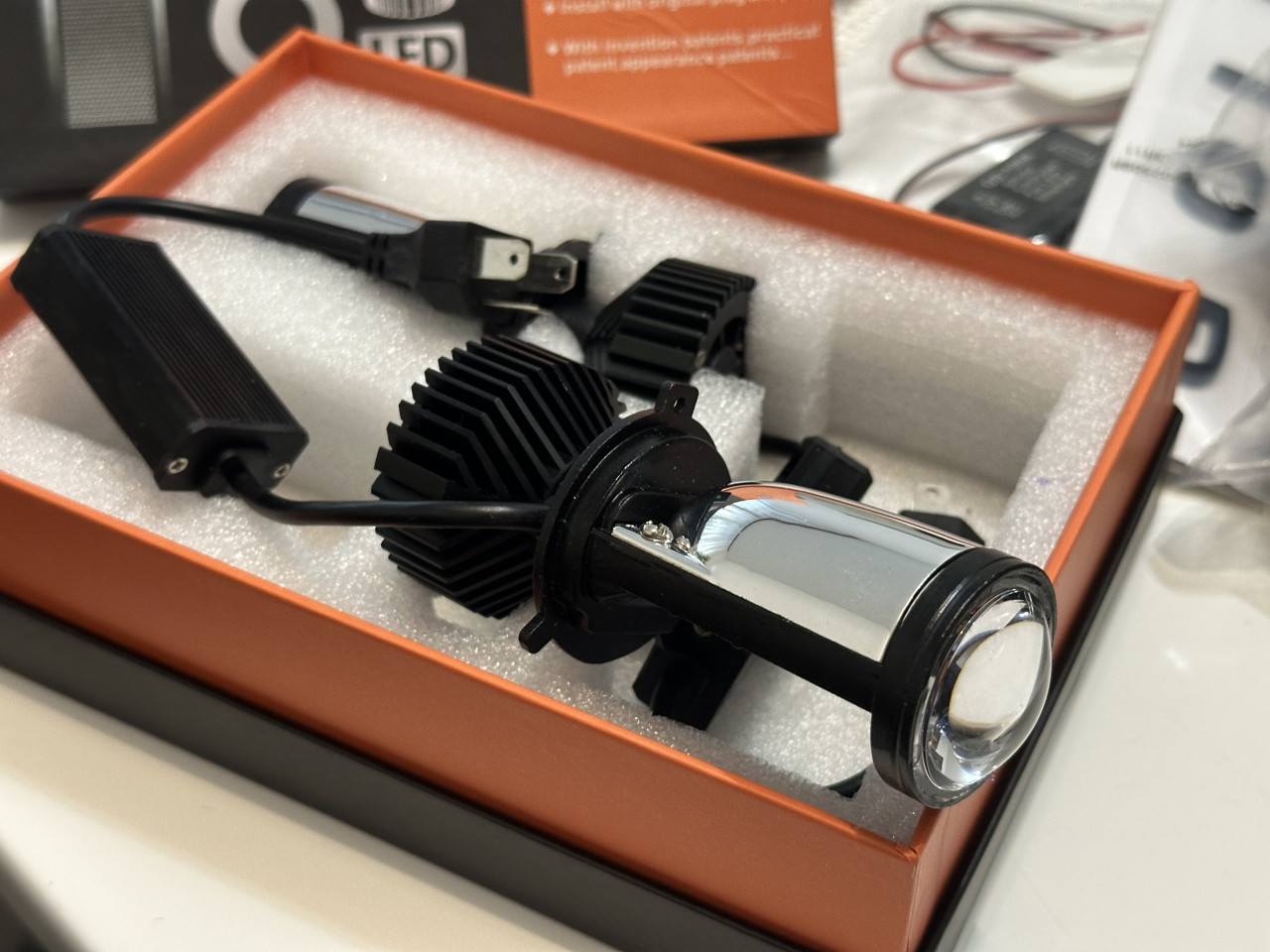 H4 H7 Led Sijalice sa socivom 12-24v Auto Kamion Novi Model