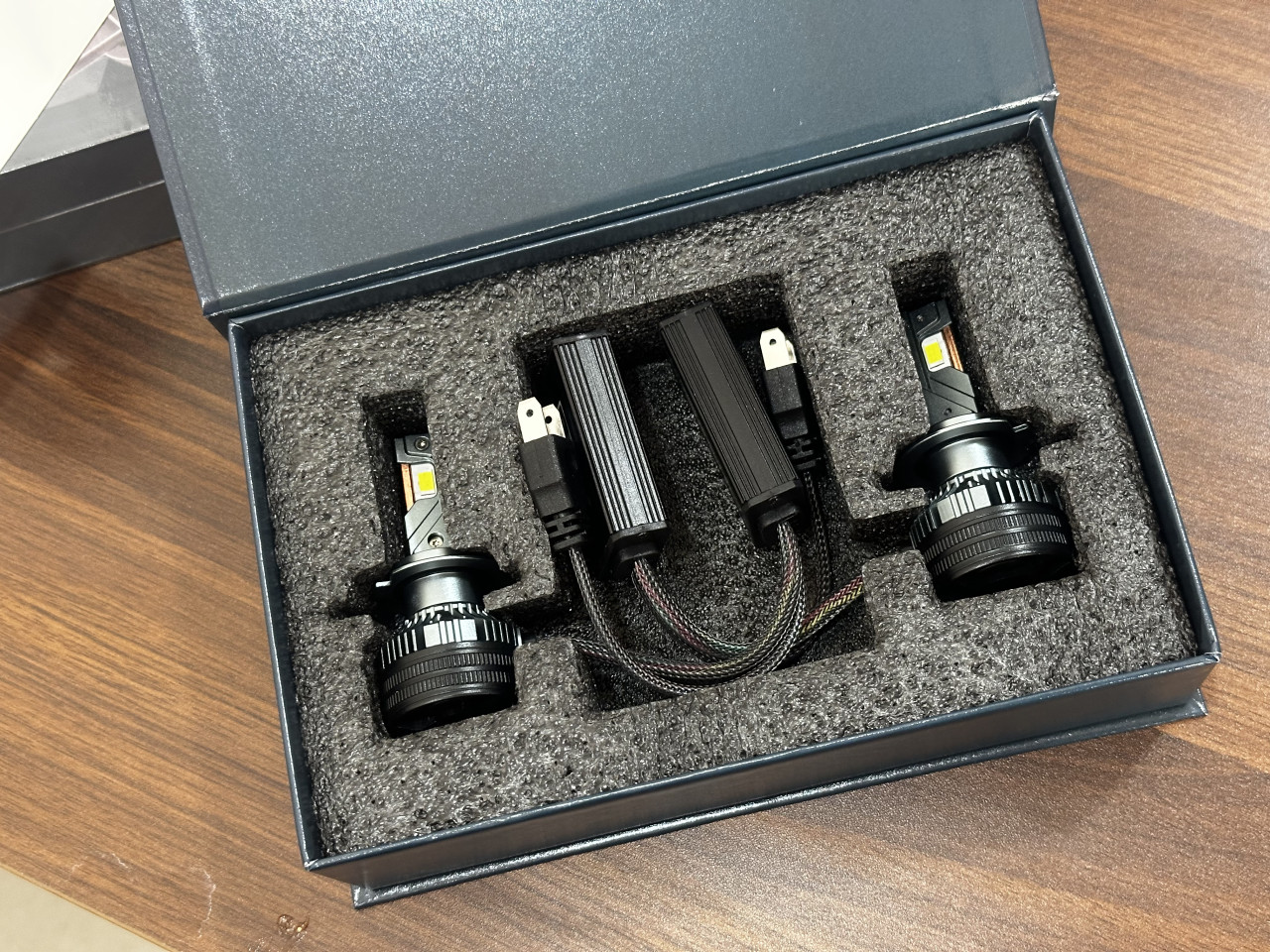 LED Sijalice H7 A80 CanBus 200w 6000k Q7 Model Extra Jake