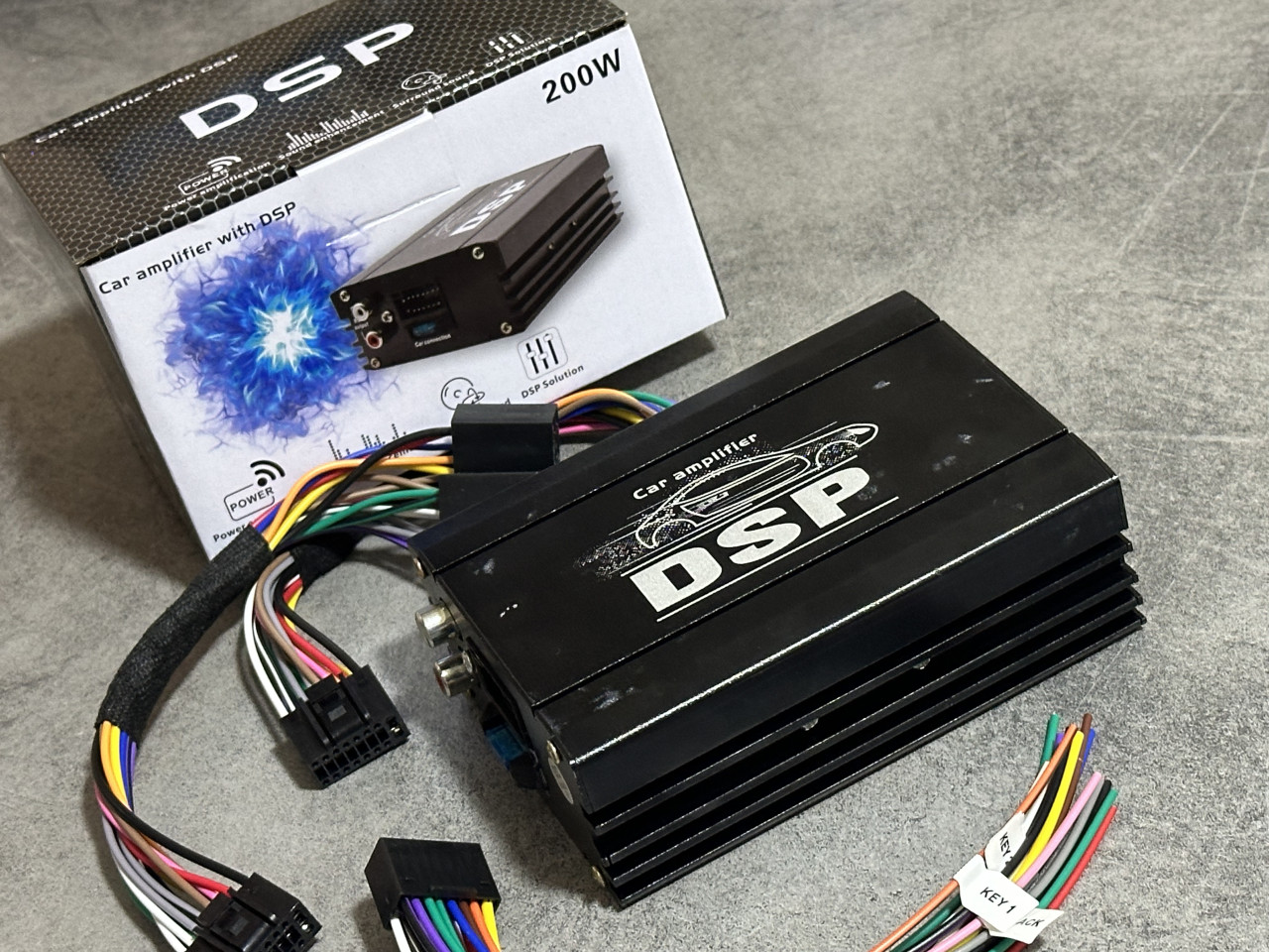Pojacalo za multimediju auto muziku amplifer 200W DSP