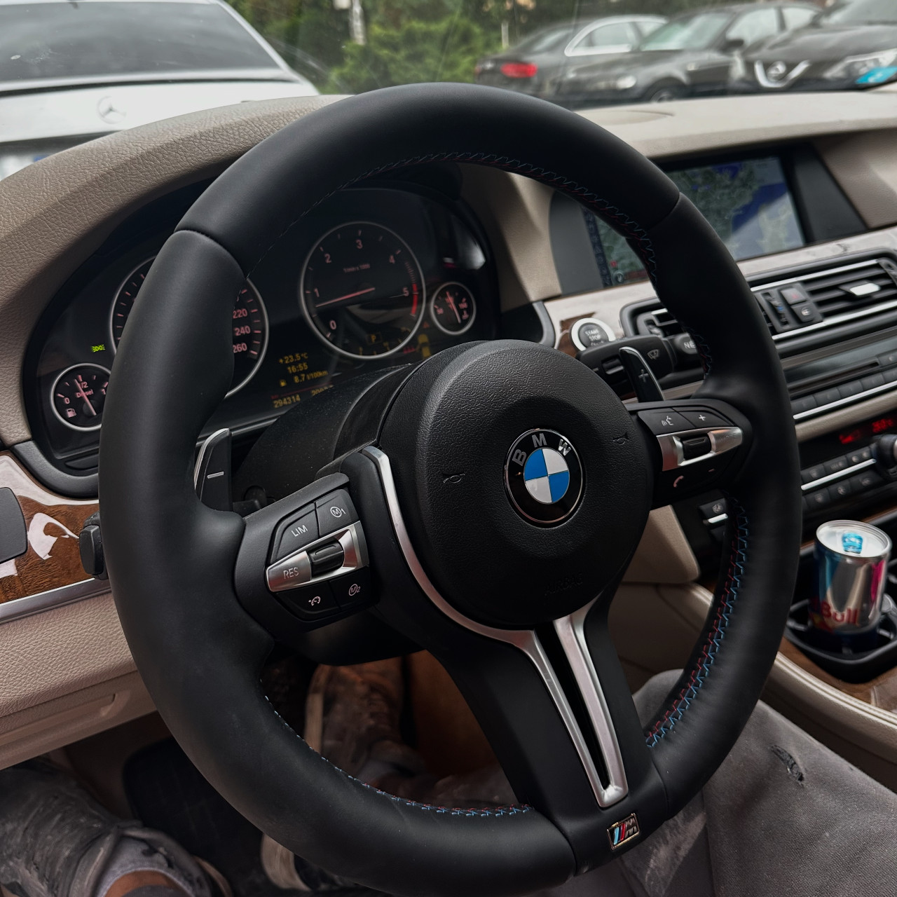 Volan BMW M sa airbag F1 saltanje F10 F15 F30 G30 F31 F11
