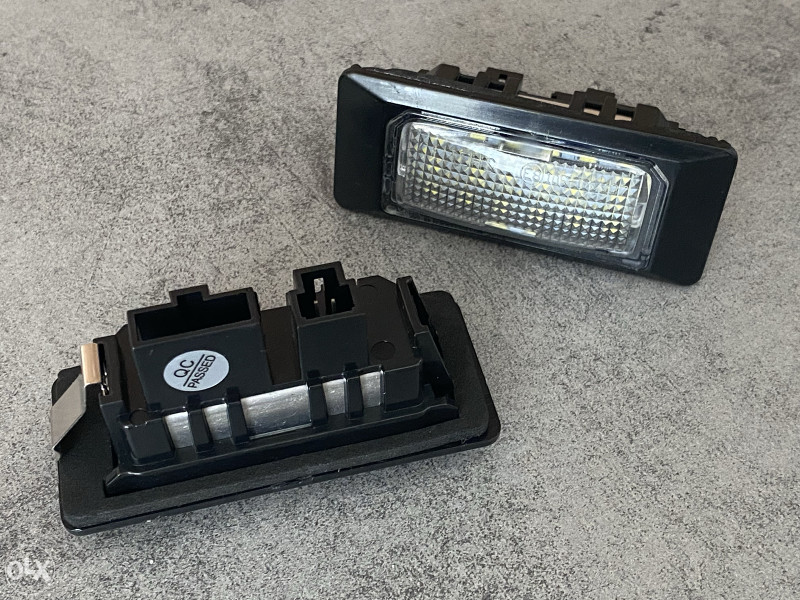 LED Kuciste za tablice A6 A7 Audi Passat Golf