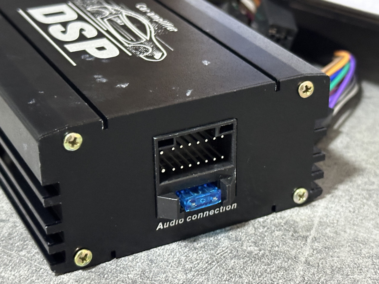 Pojacalo za multimediju auto muziku amplifer 200W DSP