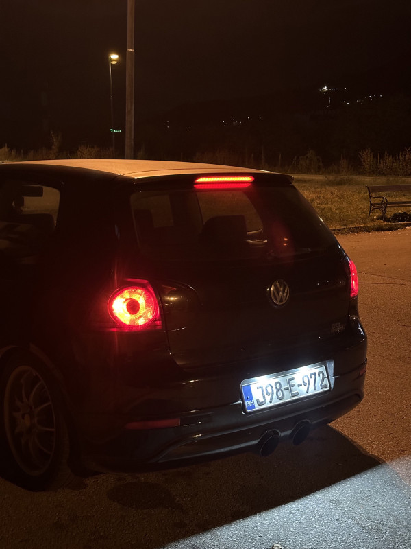 Led sijalice za golf 5 bez greske sa adapterima canbus h7