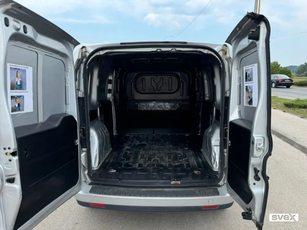 Opel Combo 1.6 Dizel 2017 god