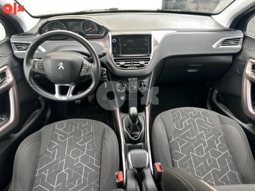 Peugeot 2008 1.6 e-HDi 68 KW 2015 god.