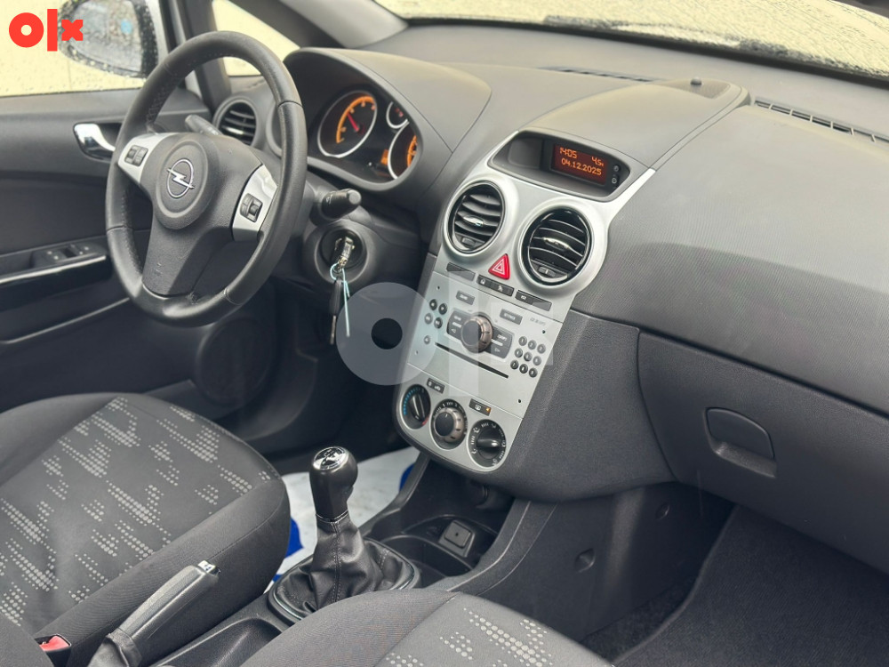 Opel Corsa 1.3 CDTi 70 KW 2011 god.