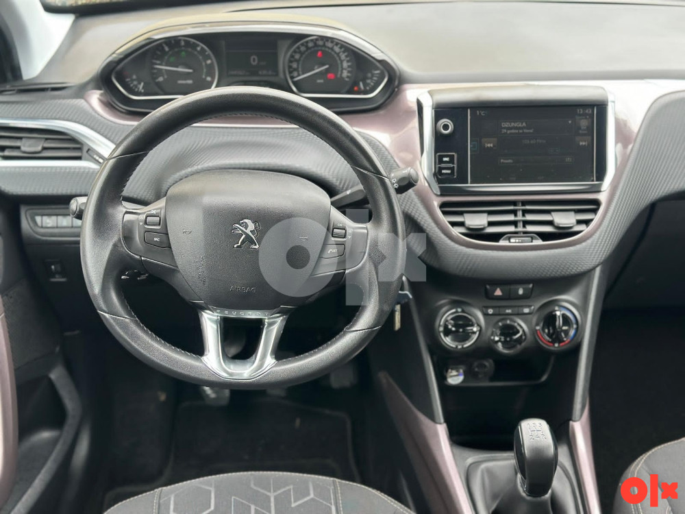 Peugeot 2008 1.6 e-HDi 68 KW 2015 god.