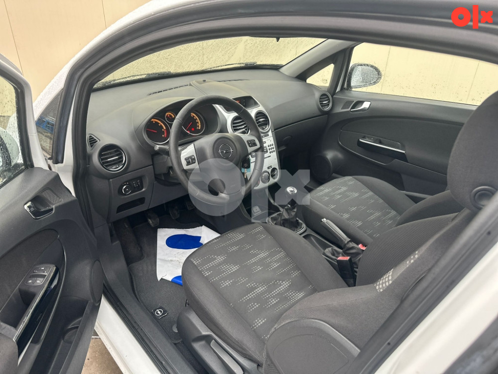 Opel Corsa 1.3 CDTi 70 KW 2011 god.